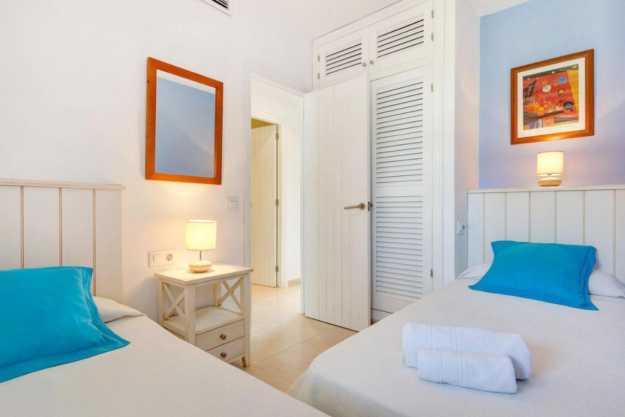 Apartamentos Son Bou Z5 Bagian luar foto