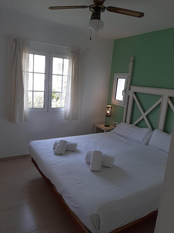 Apartamentos Son Bou Z5 Bagian luar foto