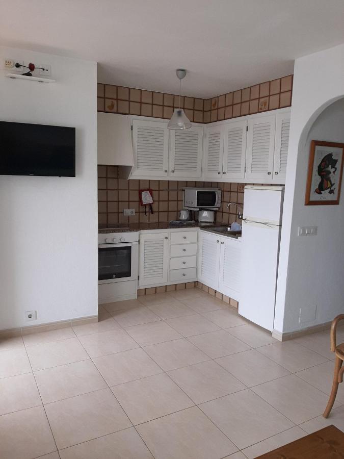 Apartamentos Son Bou Z5 Bagian luar foto